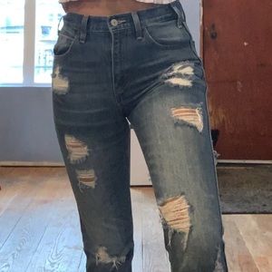 High rise Levi skinny jeans 👖